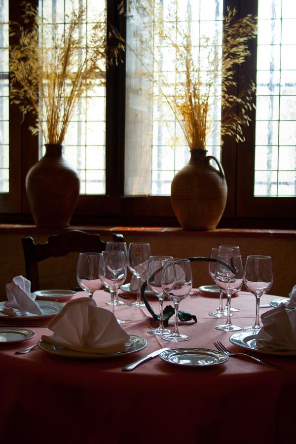 La Casa Vieja Guest House Turegano ภายนอก รูปภาพ